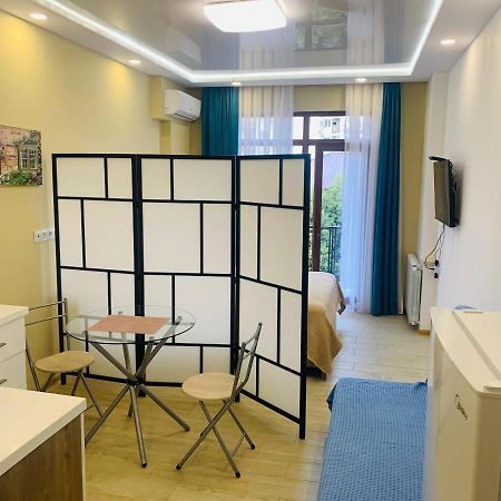 Downtown Batumi Apartment Bagian luar foto